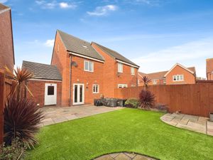 Photo 6- click for photo gallery